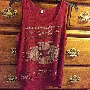 Maroon sleeveless detailed top